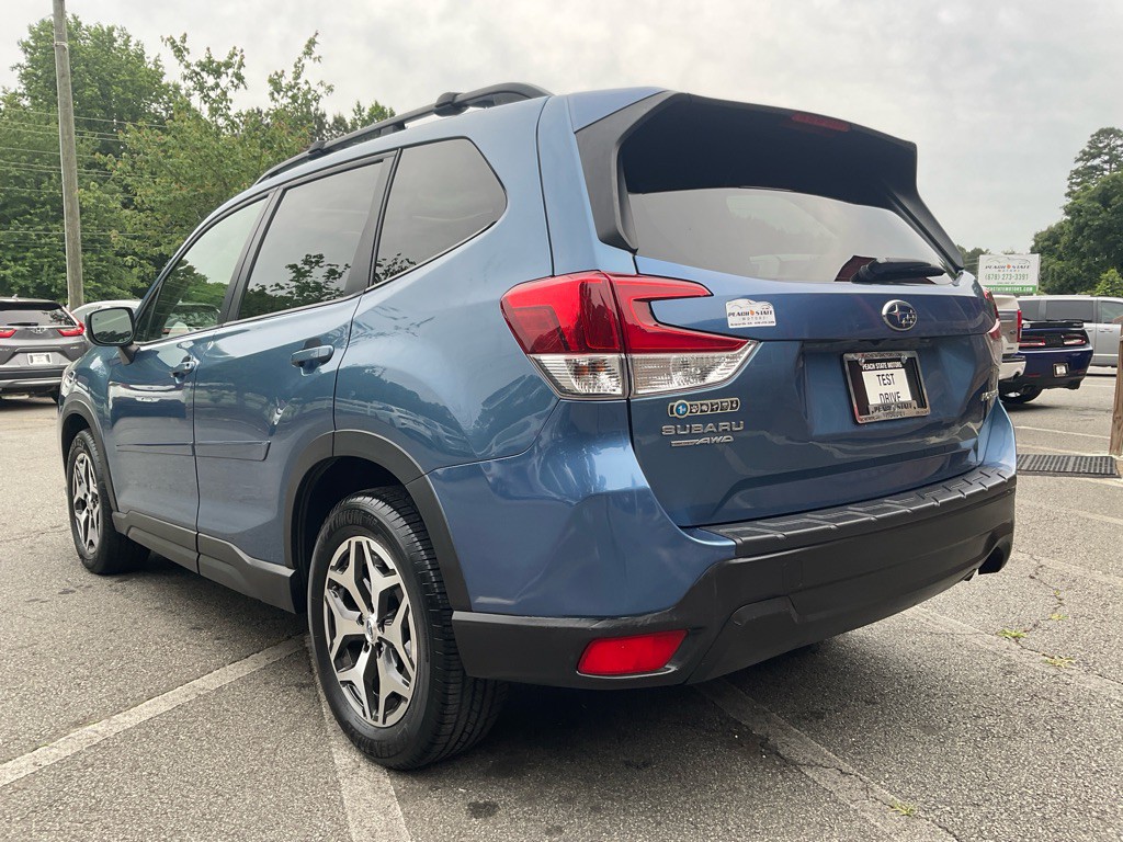 2021 Subaru Forester Image 7