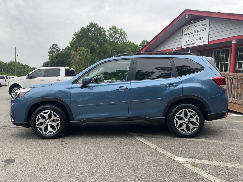 2021 Subaru Forester Image 8