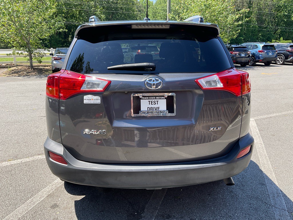 2015 Toyota Rav4 Image 6