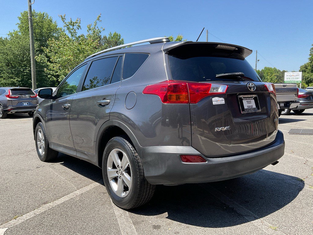 2015 Toyota Rav4 Image 7