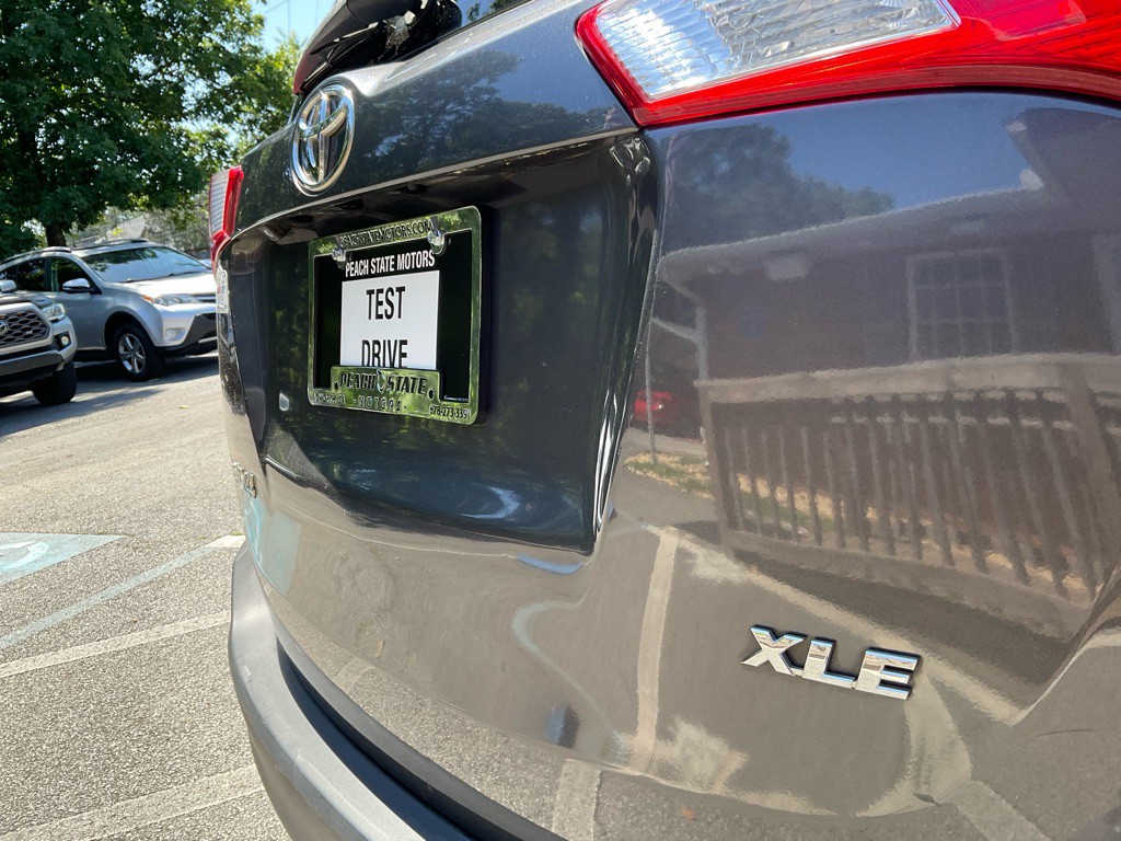 2015 Toyota Rav4 Image 10
