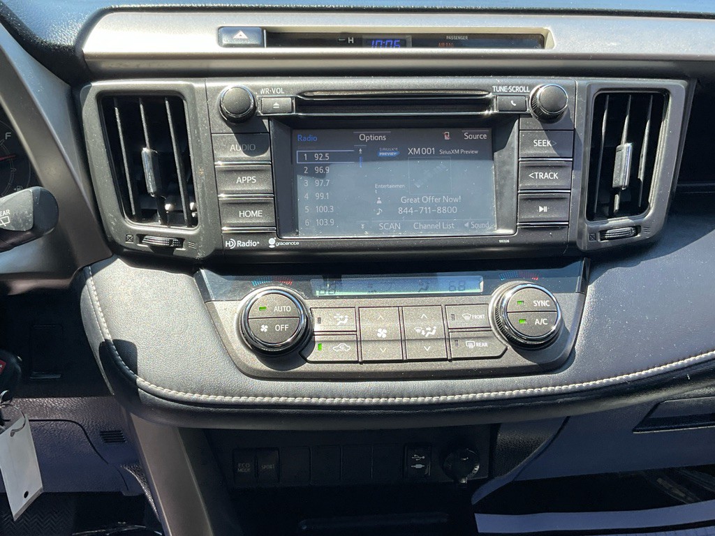 2015 Toyota Rav4 Image 22