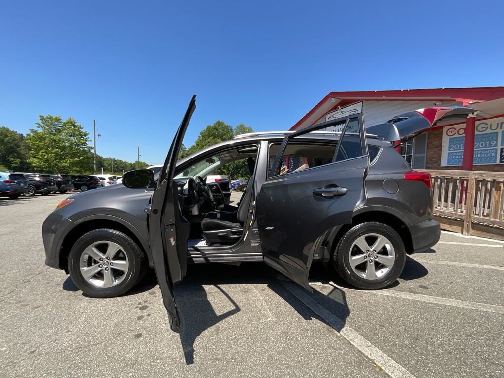 2015 Toyota Rav4 Image 37
