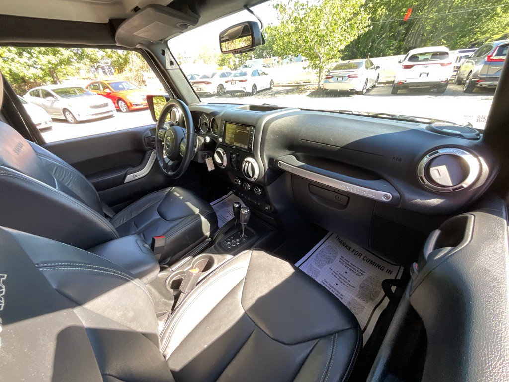 2017 Jeep Wrangler Unlimited Image 17