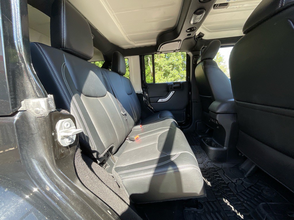 2017 Jeep Wrangler Unlimited Image 28