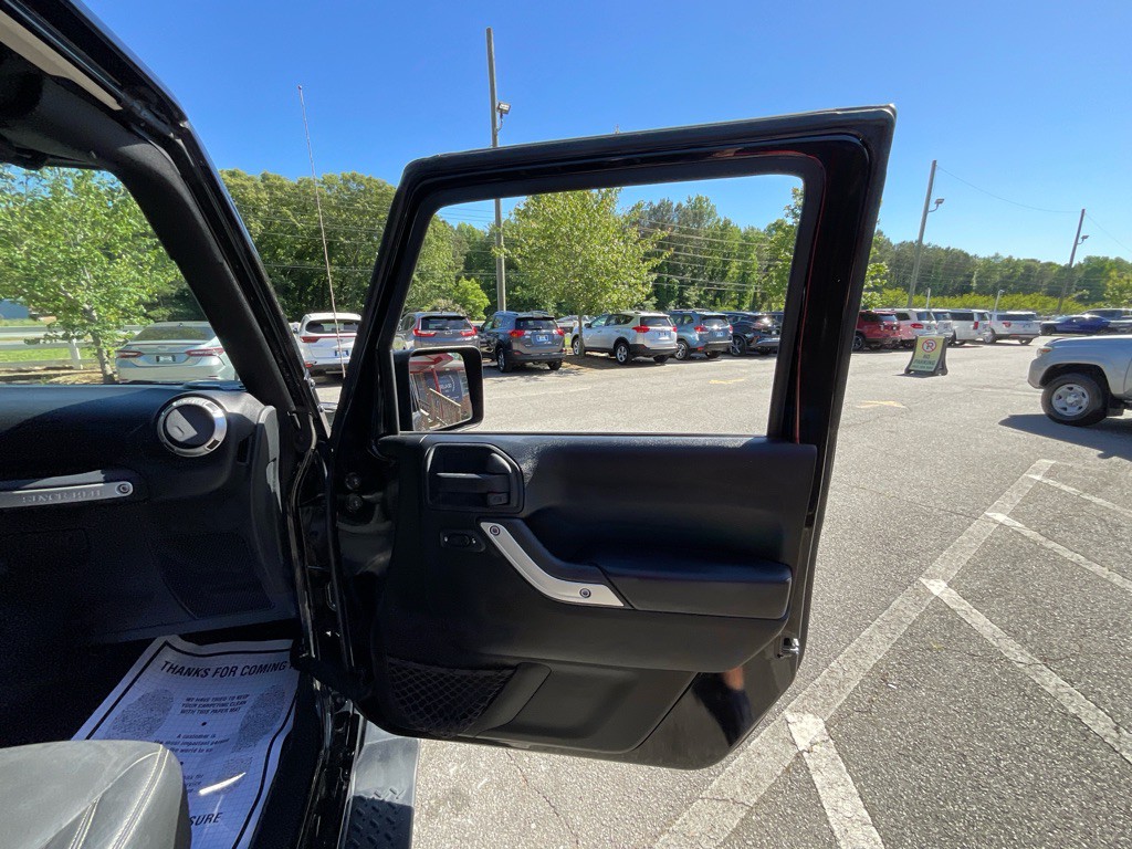 2017 Jeep Wrangler Unlimited Image 39