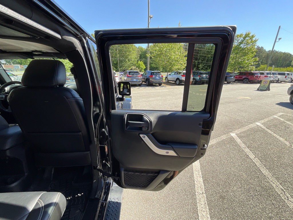 2017 Jeep Wrangler Unlimited Image 40