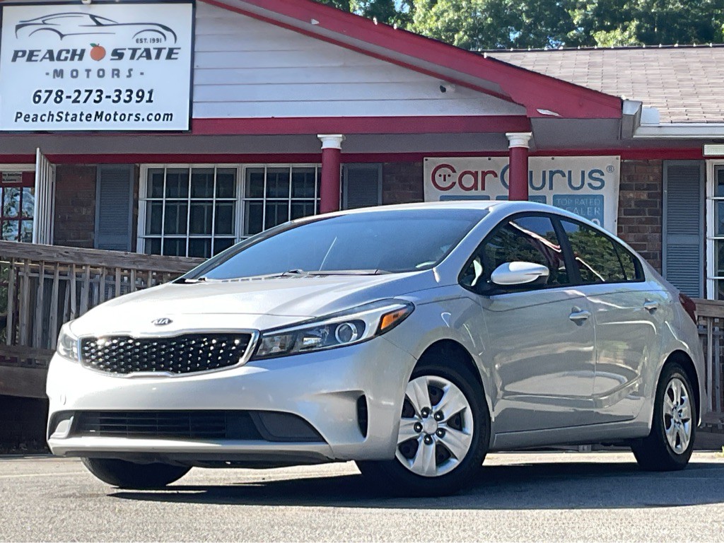 2017 Kia Forte Image 1