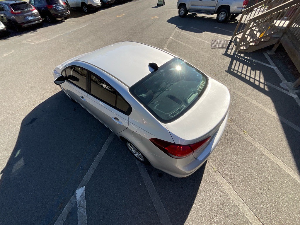 2017 Kia Forte Image 10
