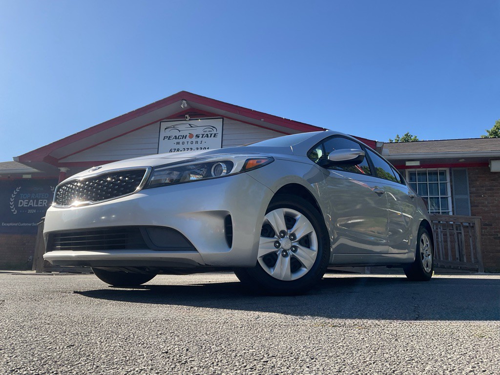 2017 Kia Forte Image 38