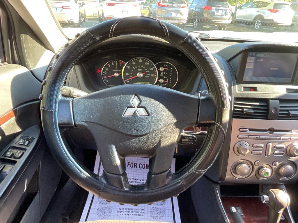 2011 Mitsubishi Galant Image 23