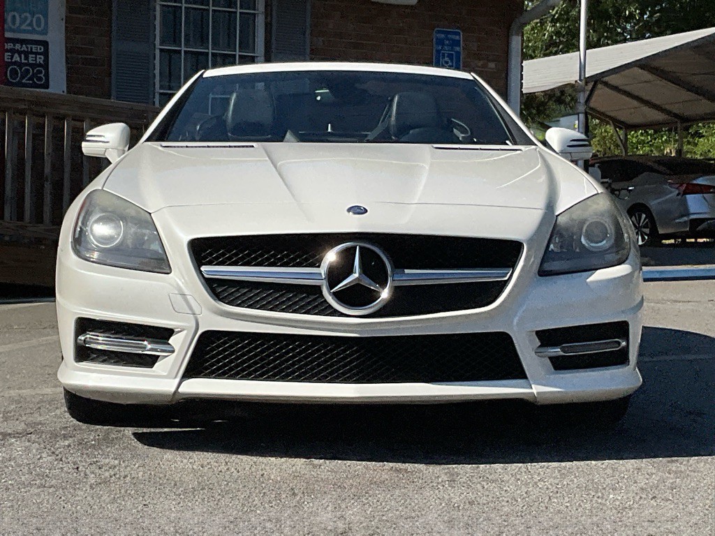 2016 Mercedes-Benz SLK-Class Image 2
