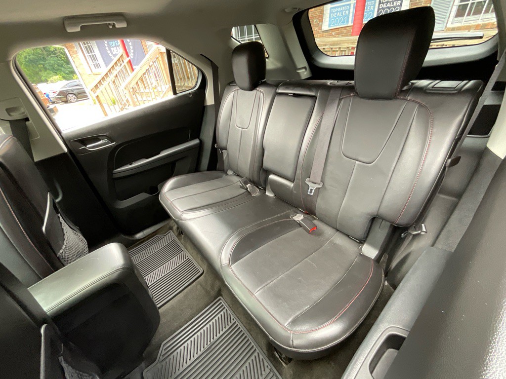 2017 Chevrolet Equinox Image 32