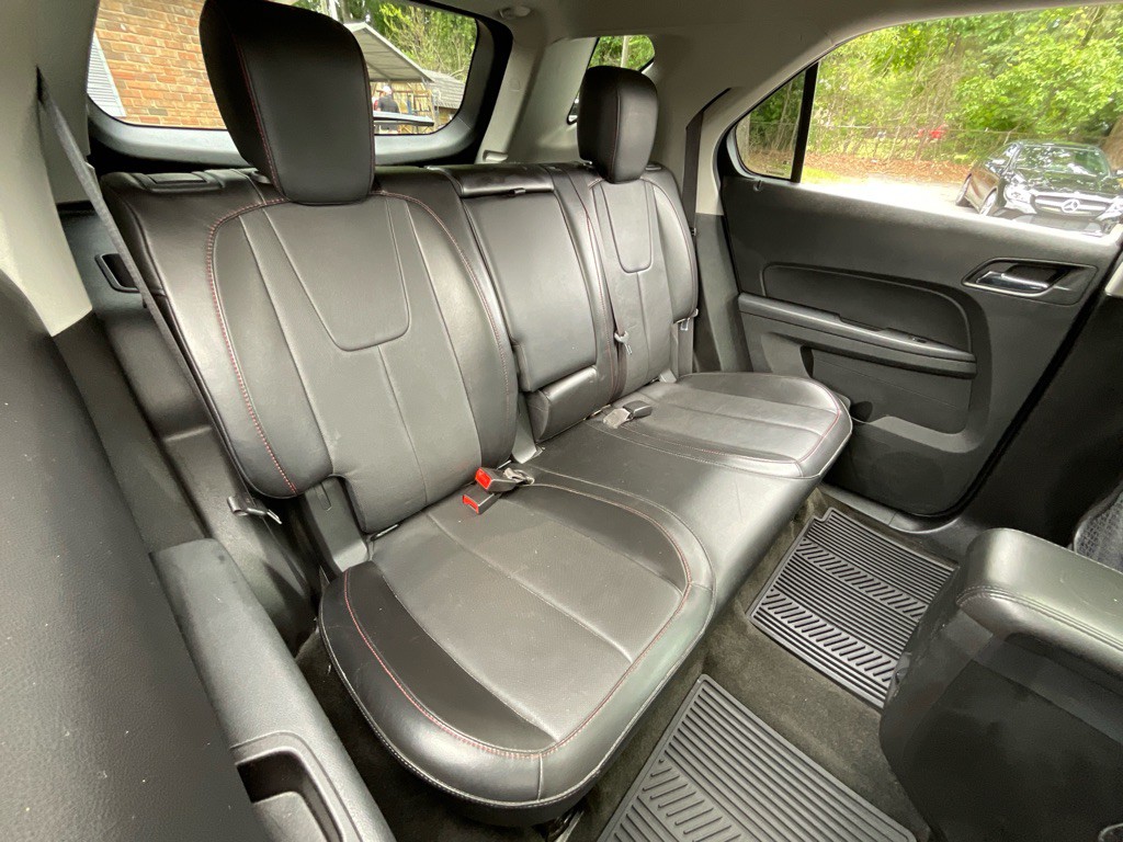 2017 Chevrolet Equinox Image 35