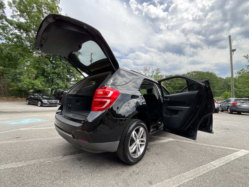 2017 Chevrolet Equinox Image 37