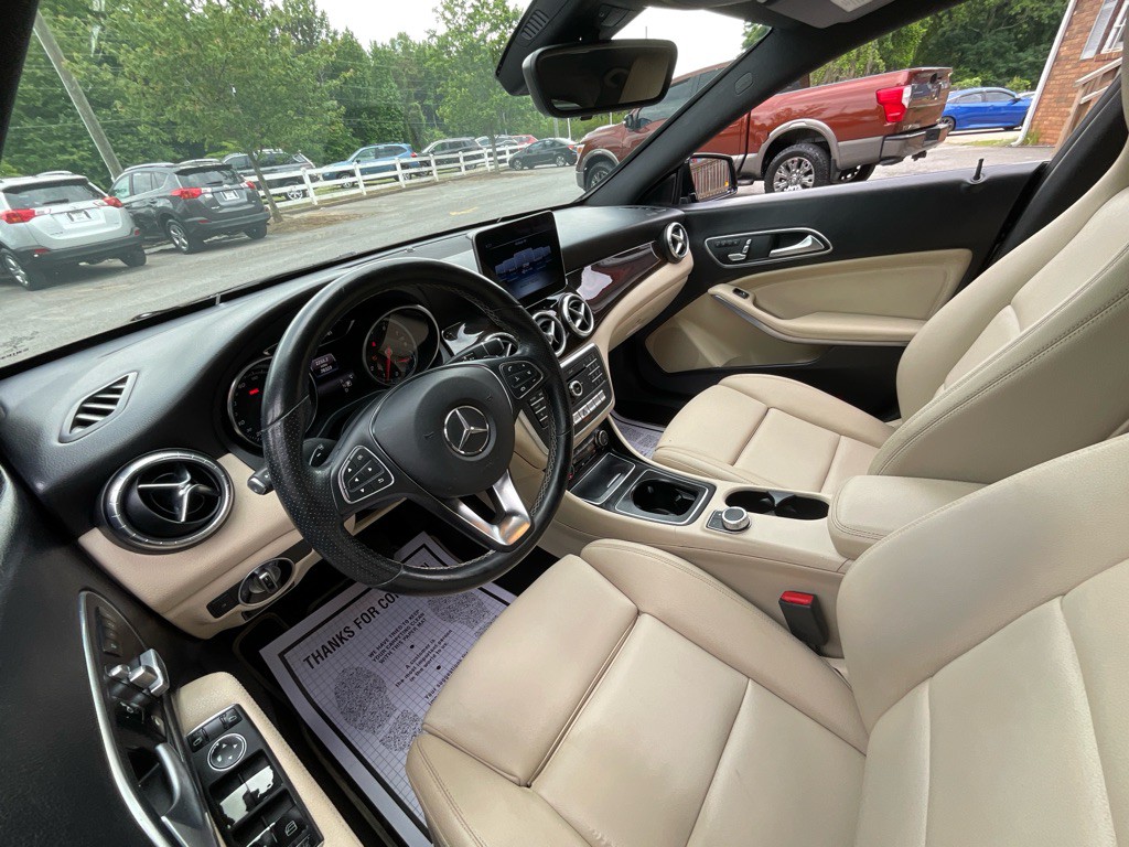 2019 Mercedes-Benz CLA-Class Image 14