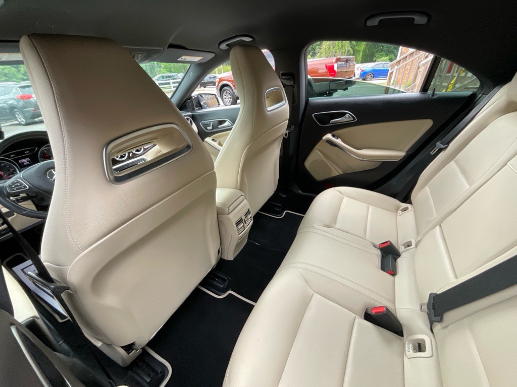 2019 Mercedes-Benz CLA-Class Image 28