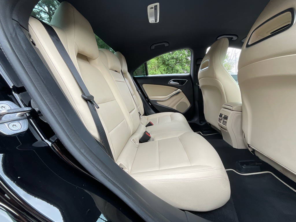 2019 Mercedes-Benz CLA-Class Image 30