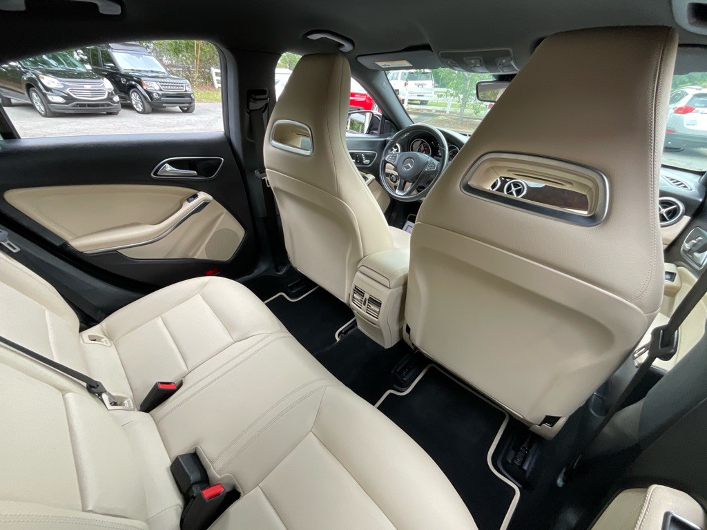 2019 Mercedes-Benz CLA-Class Image 31