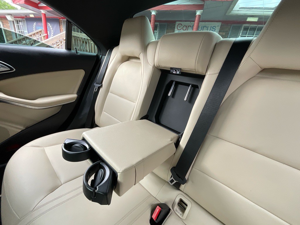 2019 Mercedes-Benz CLA-Class Image 33