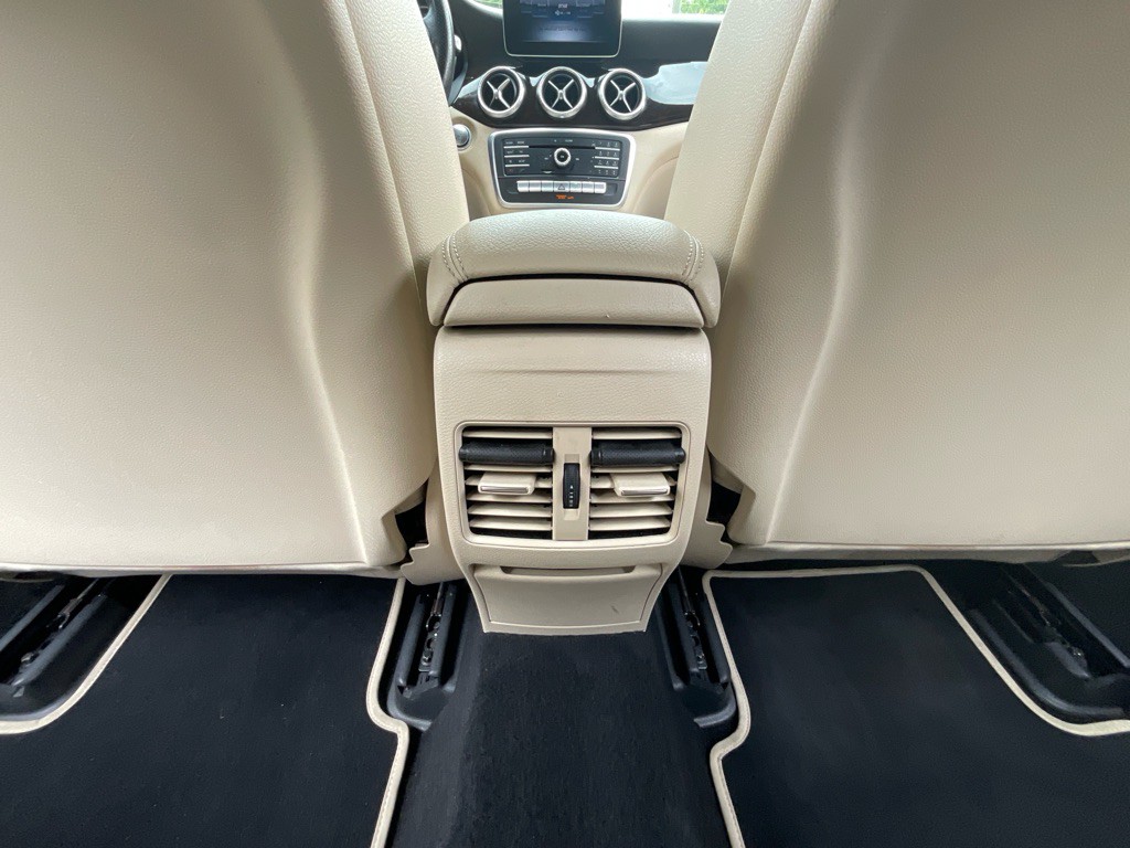 2019 Mercedes-Benz CLA-Class Image 34
