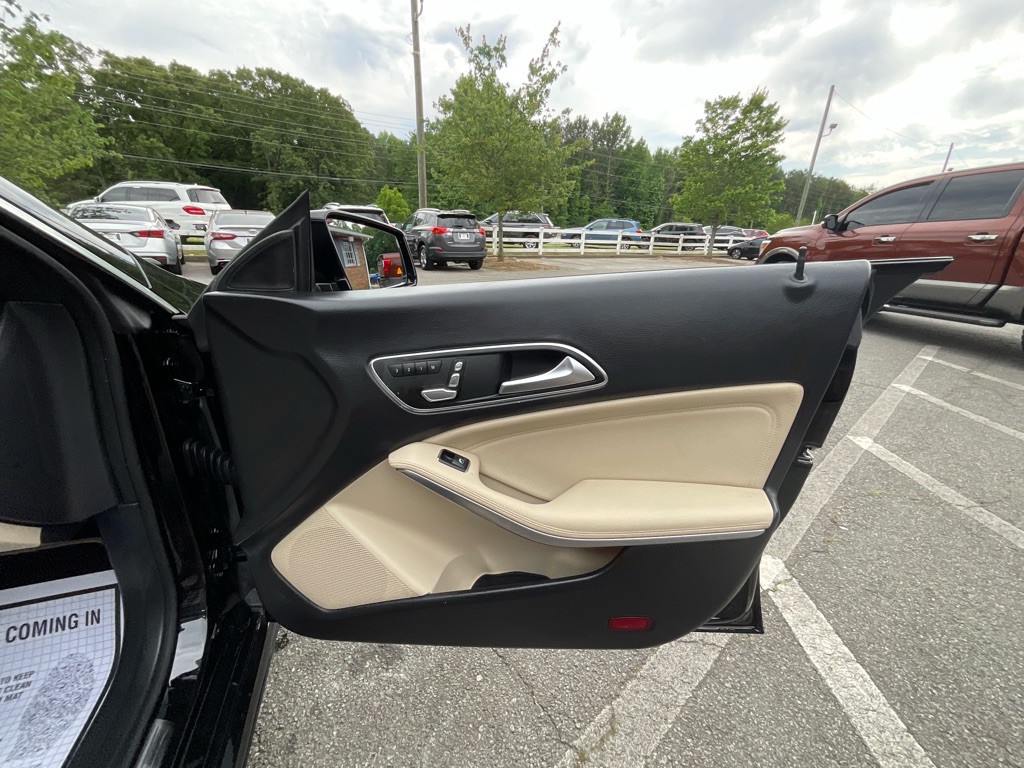 2019 Mercedes-Benz CLA-Class Image 42