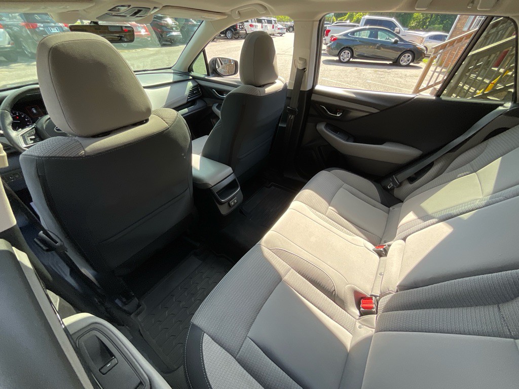 2020 Subaru Outback Image 31