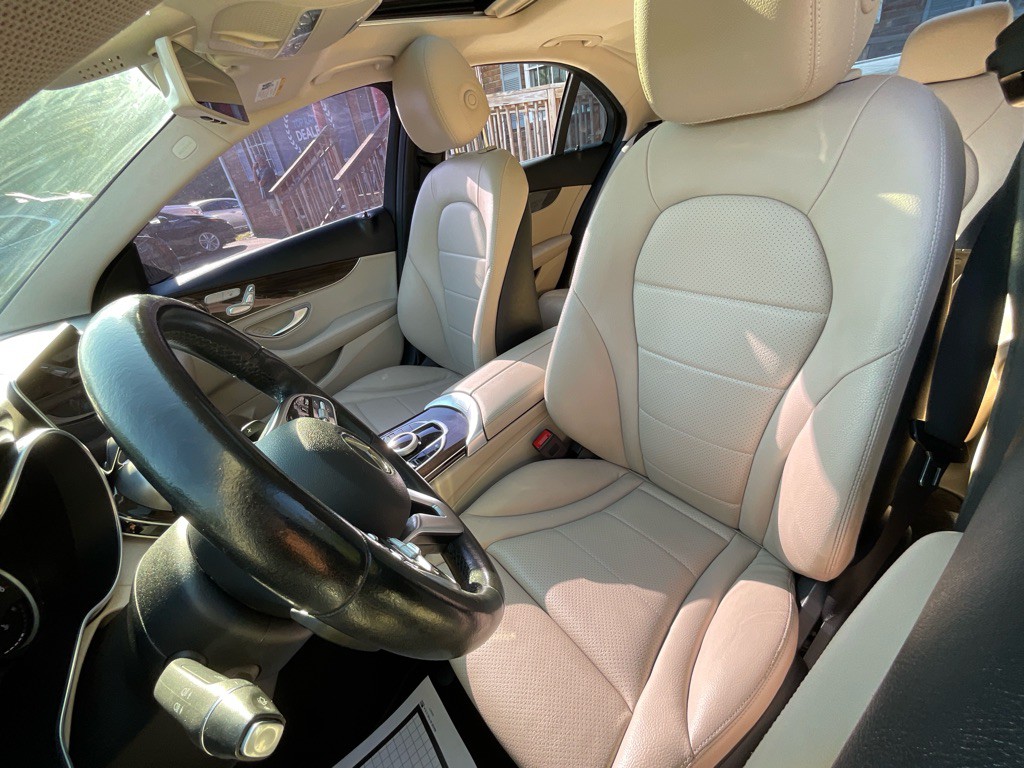 2019 Mercedes-Benz C-Class Image 14