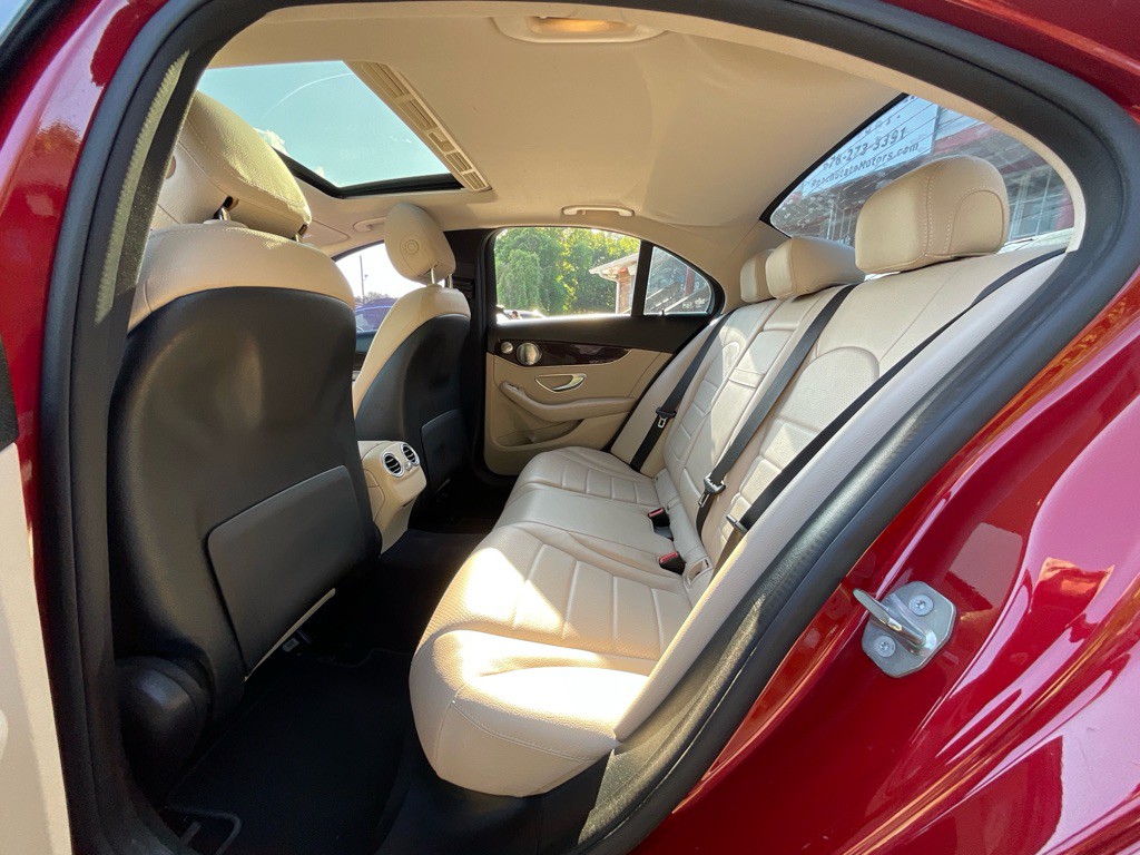 2019 Mercedes-Benz C-Class Image 28