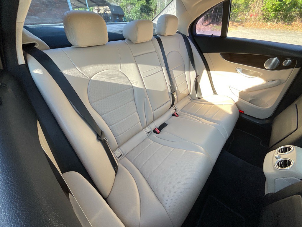 2019 Mercedes-Benz C-Class Image 33