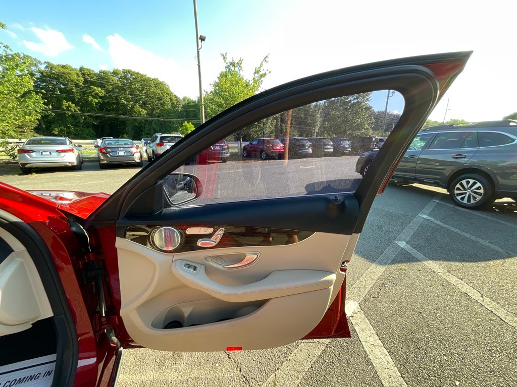 2019 Mercedes-Benz C-Class Image 46