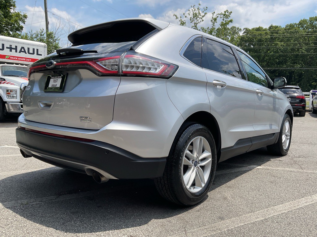 2017 Ford Edge Image 5