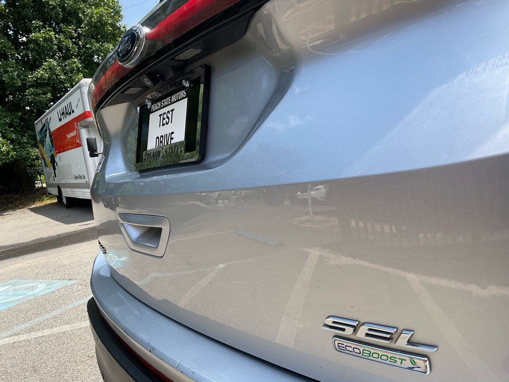 2017 Ford Edge Image 10