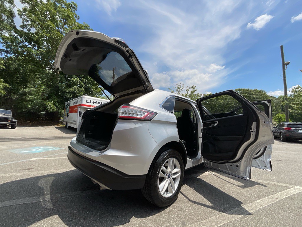 2017 Ford Edge Image 35
