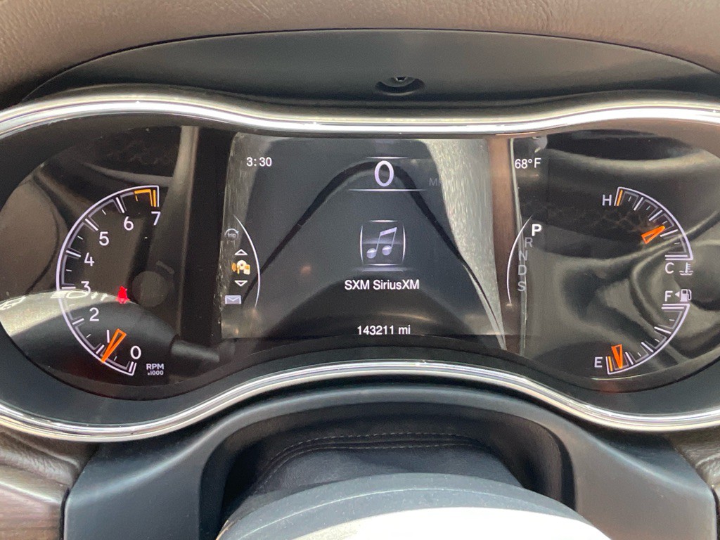 2015 Jeep Grand Cherokee Image 27