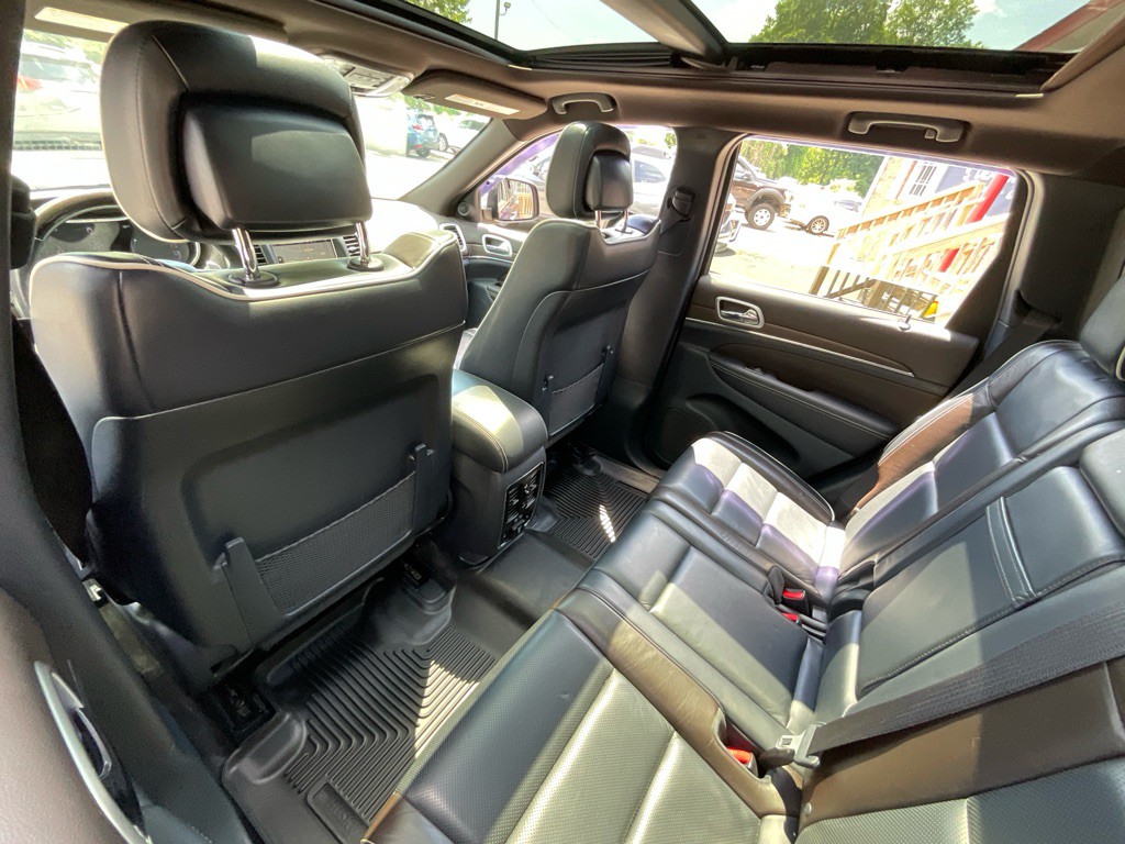 2015 Jeep Grand Cherokee Image 31