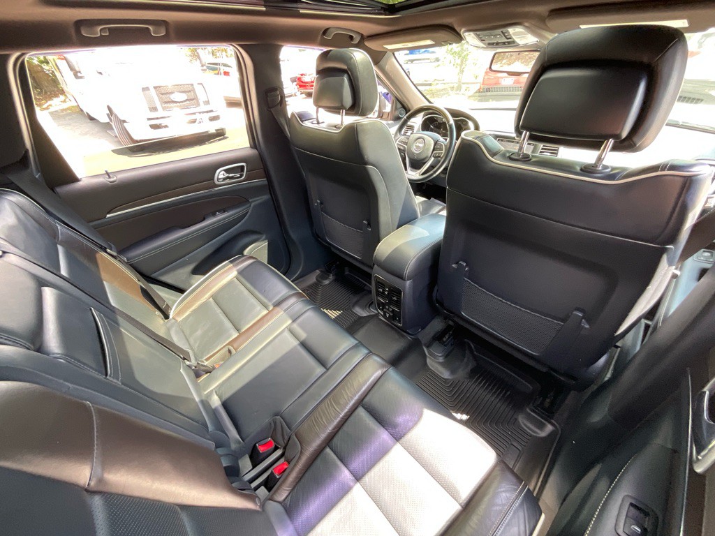 2015 Jeep Grand Cherokee Image 34