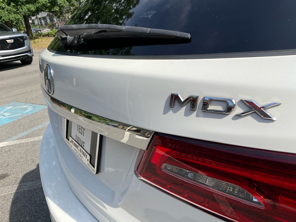 2017 Acura MDX Image 9