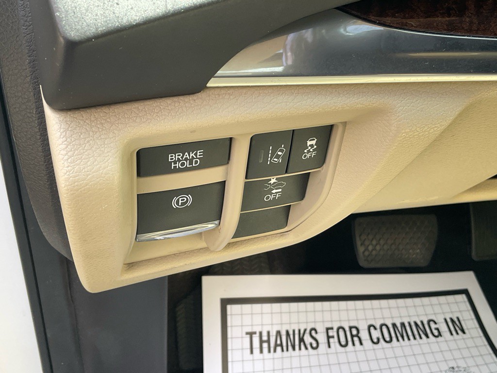 2017 Acura MDX Image 42