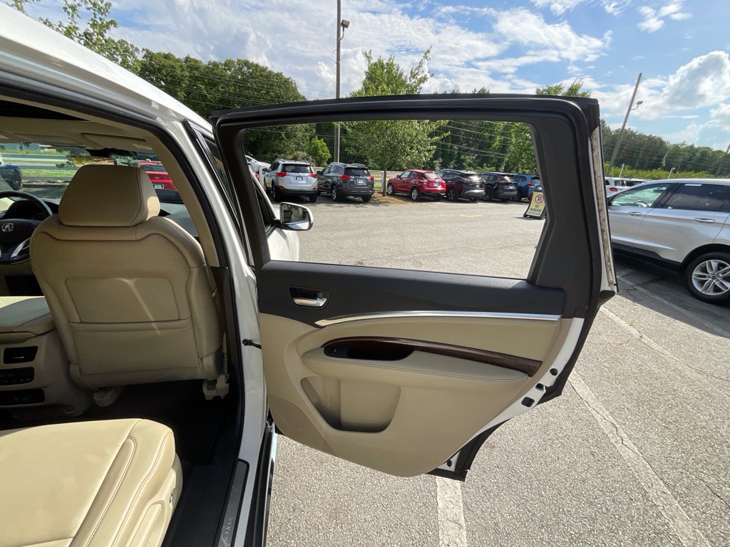 2017 Acura MDX Image 45