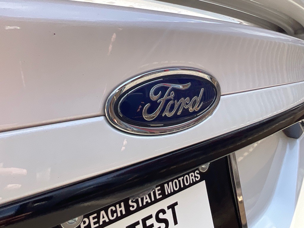 2017 Ford Fusion Image 9