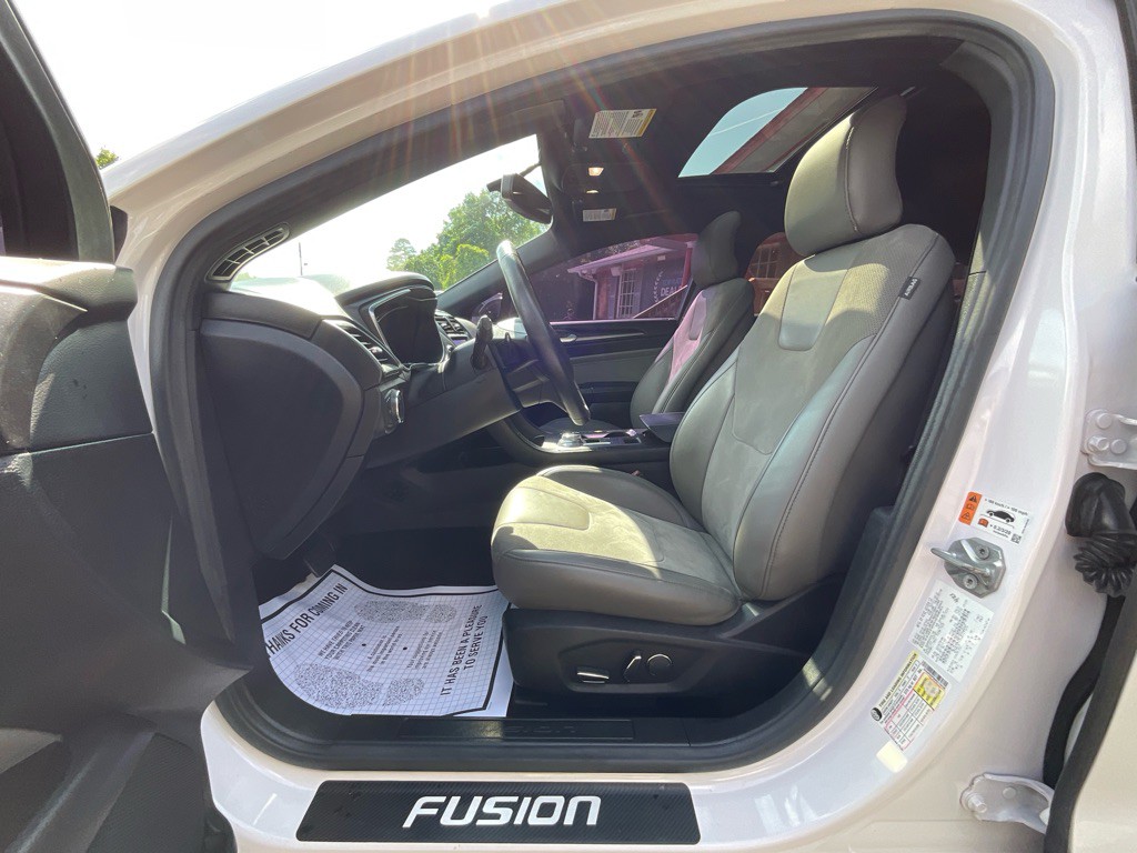 2017 Ford Fusion Image 13