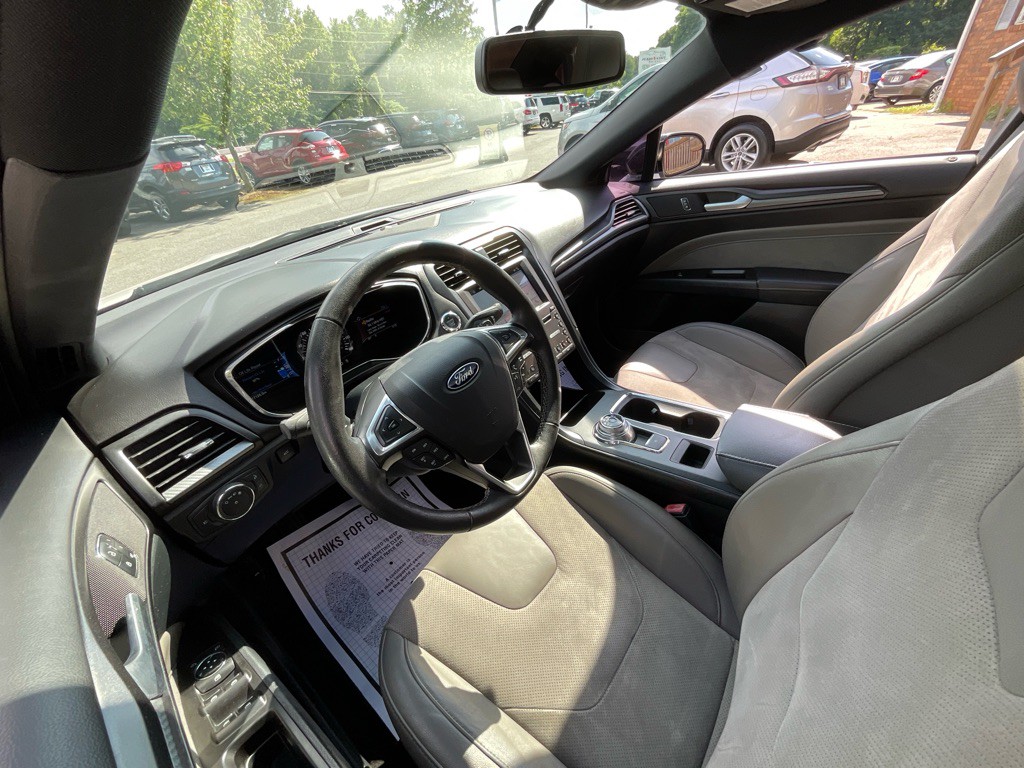2017 Ford Fusion Image 14
