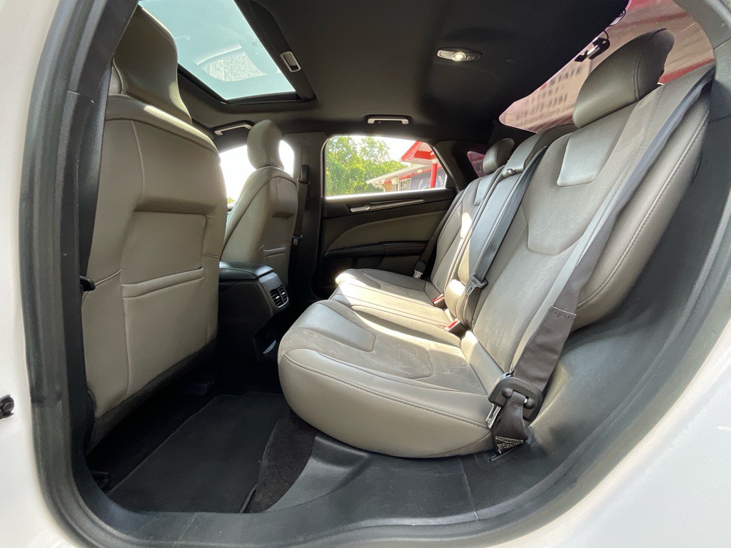 2017 Ford Fusion Image 28
