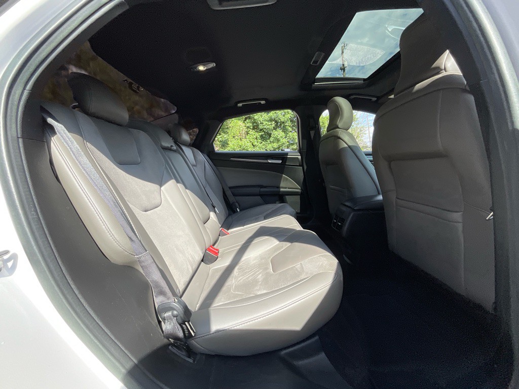 2017 Ford Fusion Image 31