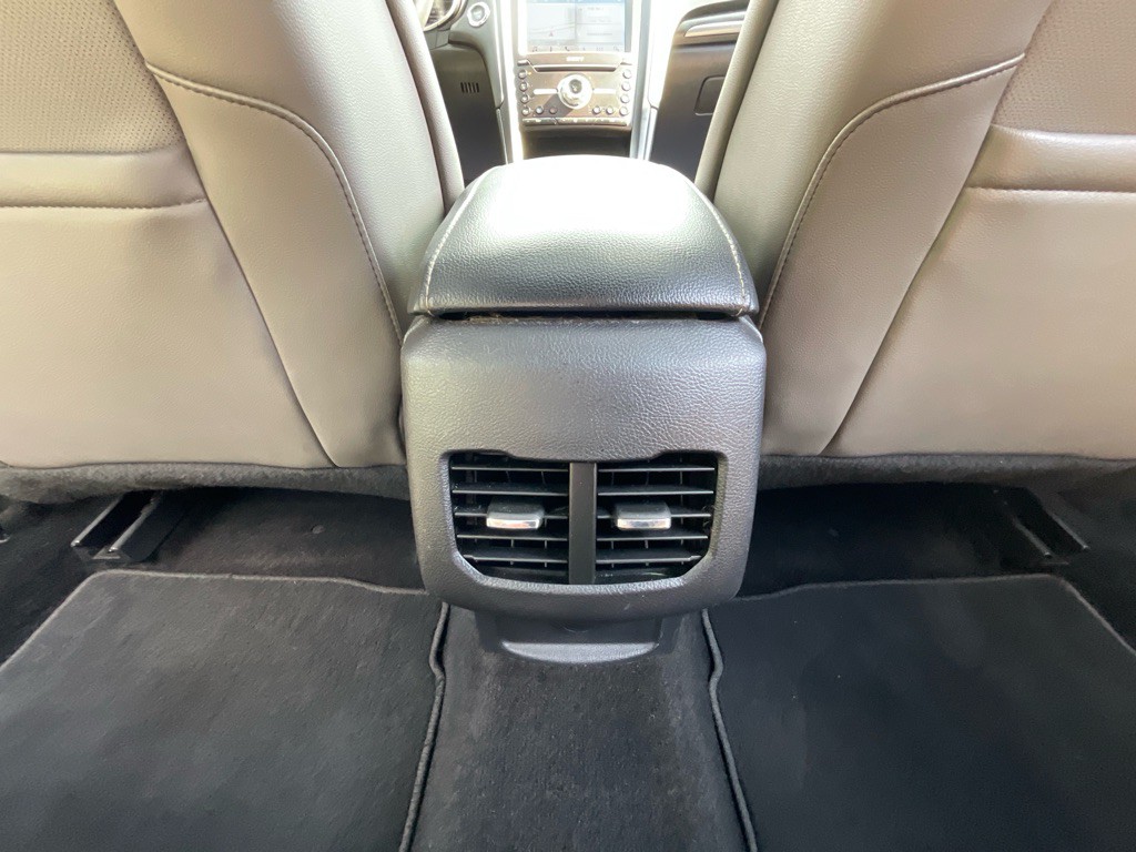 2017 Ford Fusion Image 35