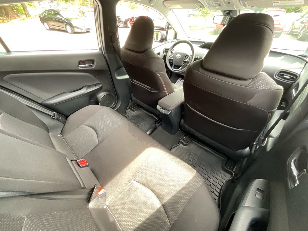 2021 Toyota Prius Image 32