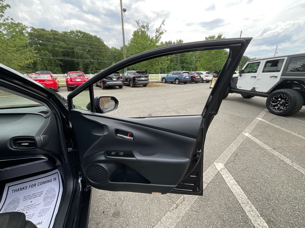 2021 Toyota Prius Image 44