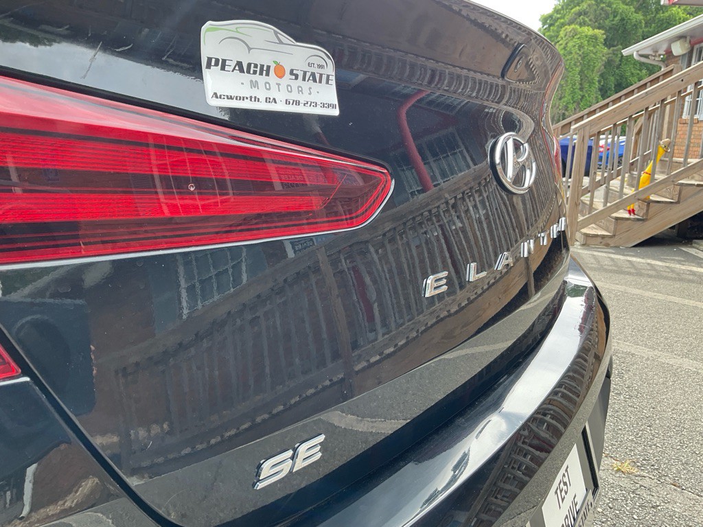 2019 Hyundai Elantra Image 9
