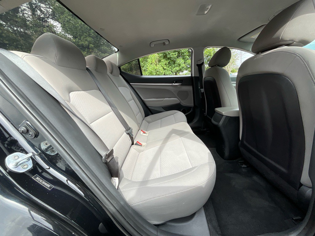2019 Hyundai Elantra Image 29